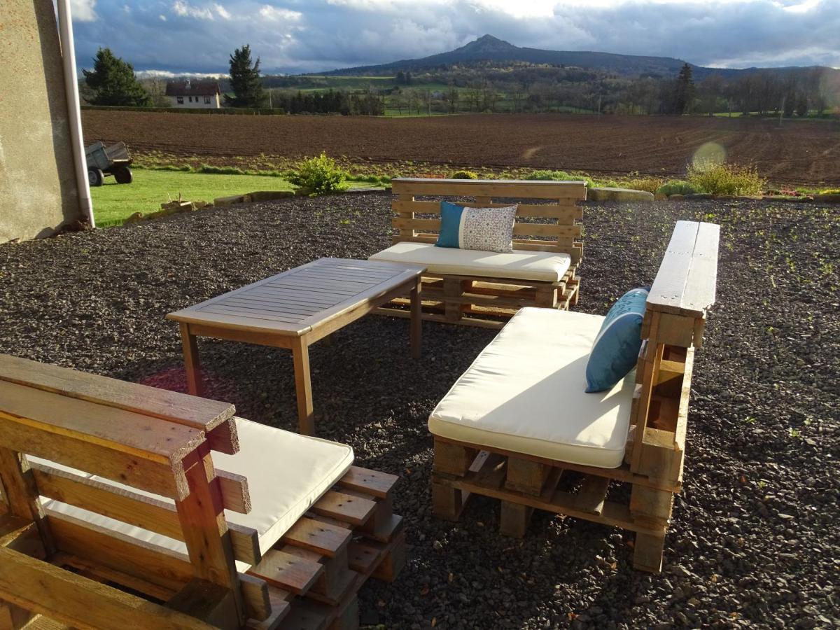 Bed and Breakfast La Ferme De Madelonnet Saint-Jeures Екстер'єр фото