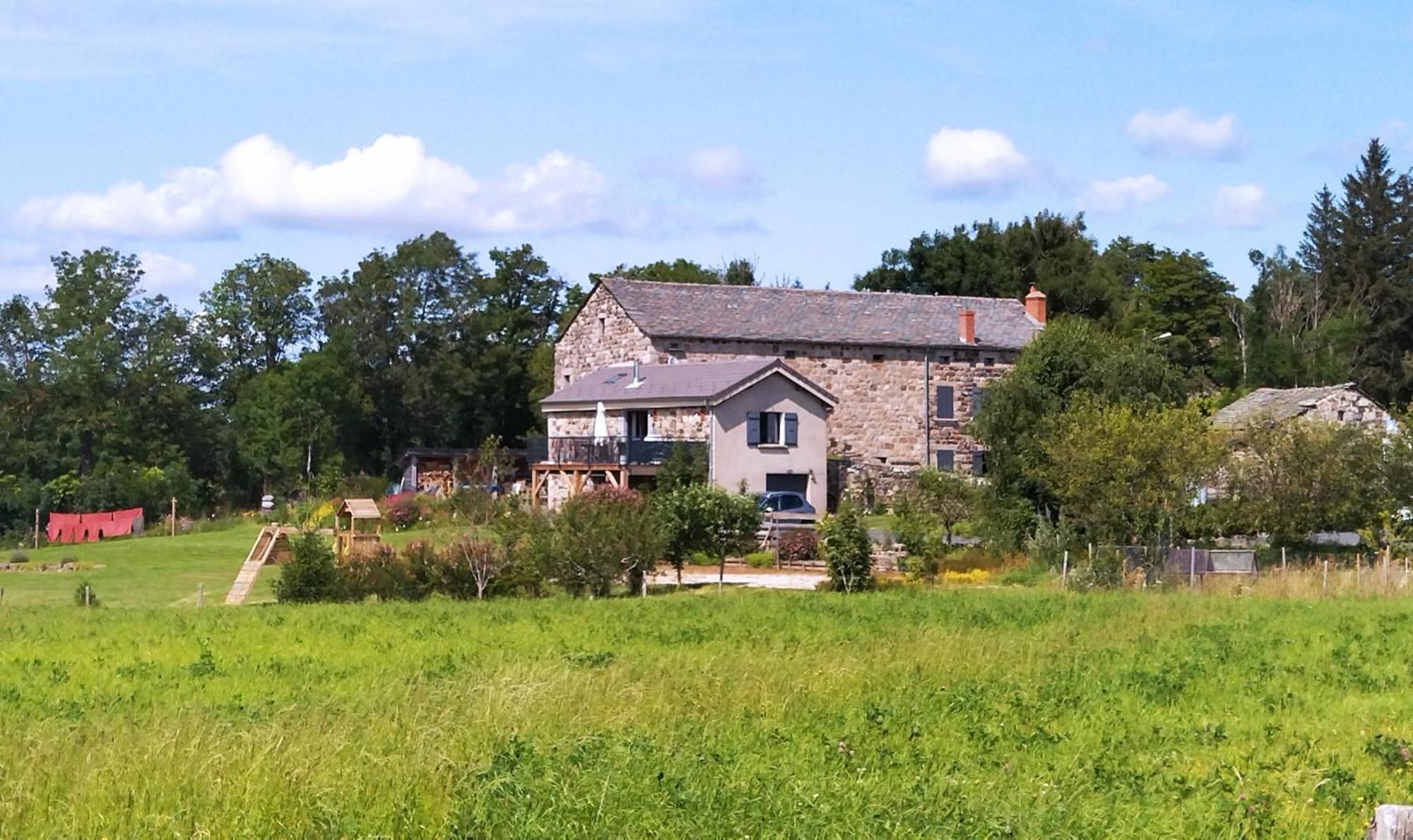 Bed and Breakfast La Ferme De Madelonnet Saint-Jeures Екстер'єр фото